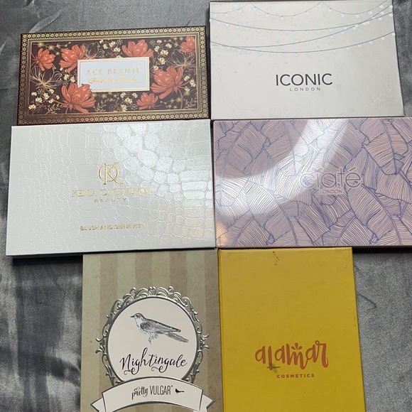 Makeup Palette lot